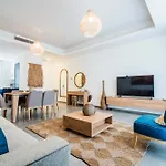 Sun Valley & Residency *