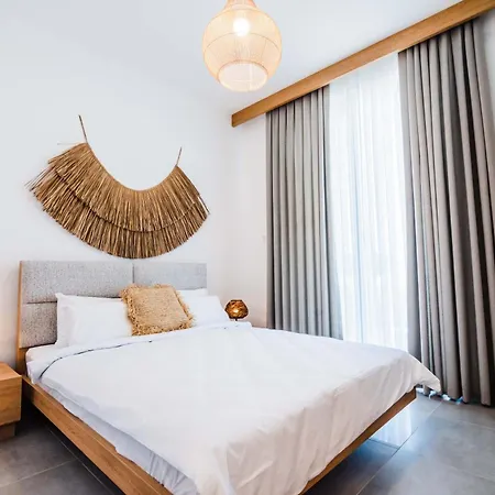 Sun Valley & Residency