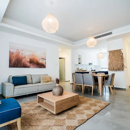 Sun Valley & Residency *