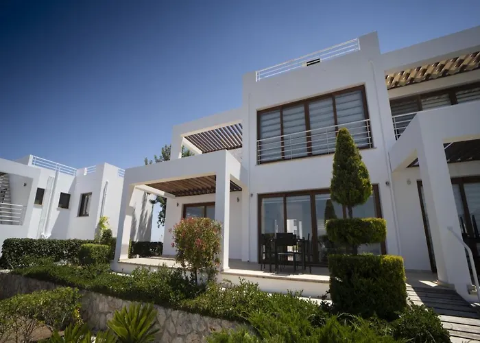 アパート Sun Valley & Residency キレニア