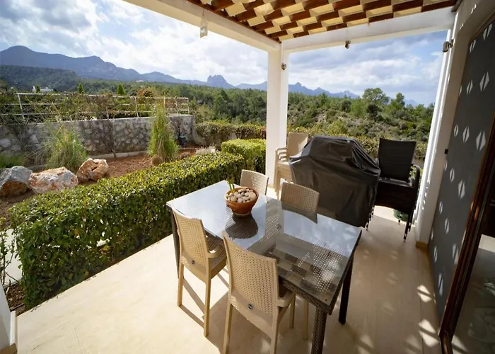 Sun Valley & Residency アパート *