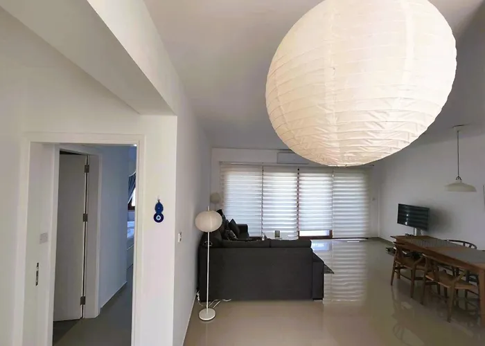 Sun Valley & Residency アパート キレニア