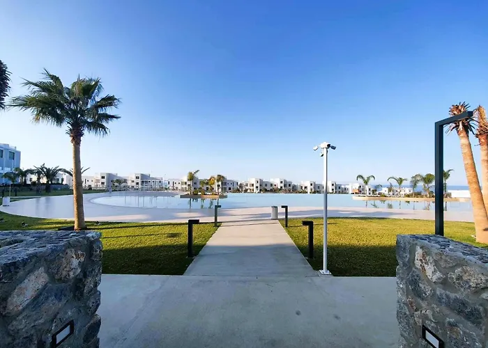 Sun Valley & Residency アパート *