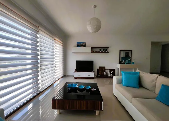 Sun Valley & Residency *