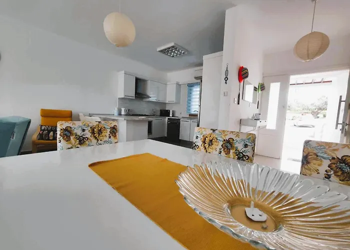 アパート Sun Valley & Residency