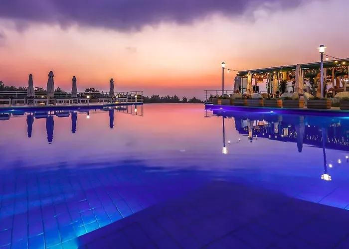 Sun Valley & Residency * キレニア