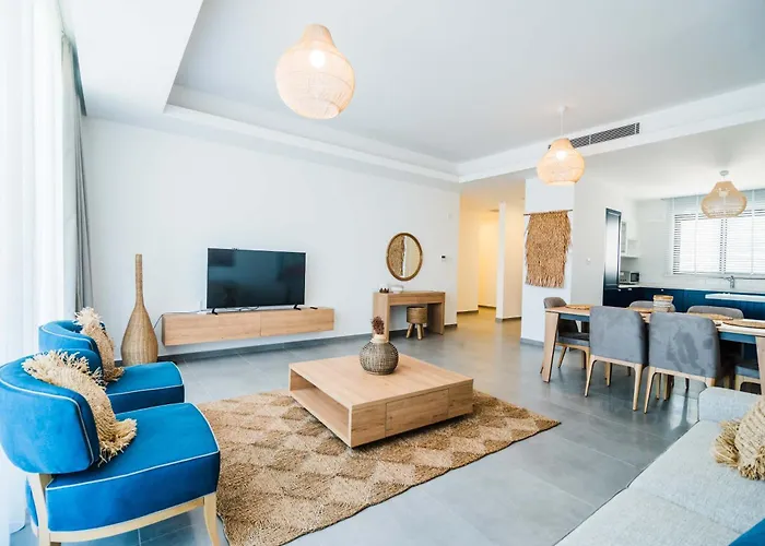 Sun Valley & Residency