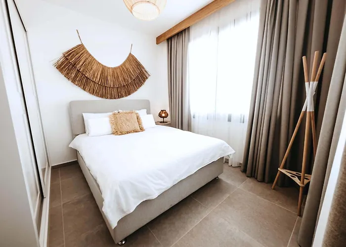 Sun Valley & Residency *